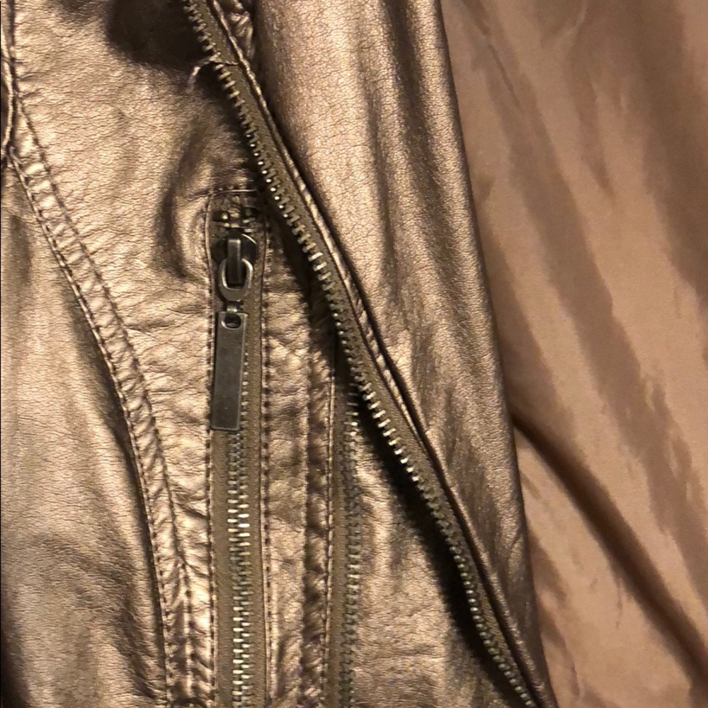 Light jacket - Picture 2 of 2